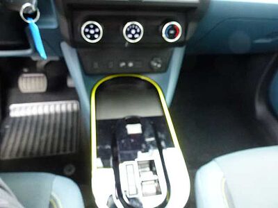 Fiat Grande Panda Elektro RED 83 kW (118 PS) Klima