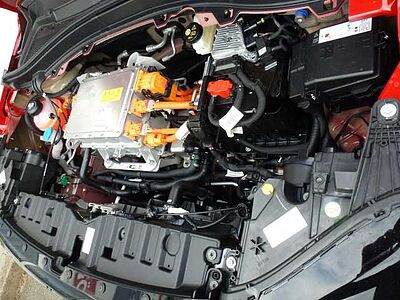 Fiat Grande Panda Elektro RED 83 kW (118 PS) Klima