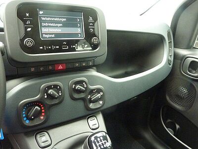 Fiat Panda Pandina HYBRID 1,0  51 kW ( 70 PS ) Sitzhe