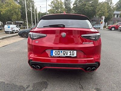 Alfa Romeo Stelvio Quadrifoglio Q4 2,9 V6