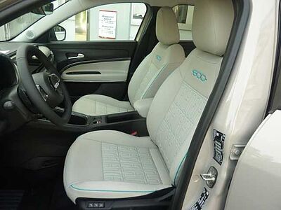 Fiat 600 La Prima 1,2 74 kW (100 PS) Automatik Voll L